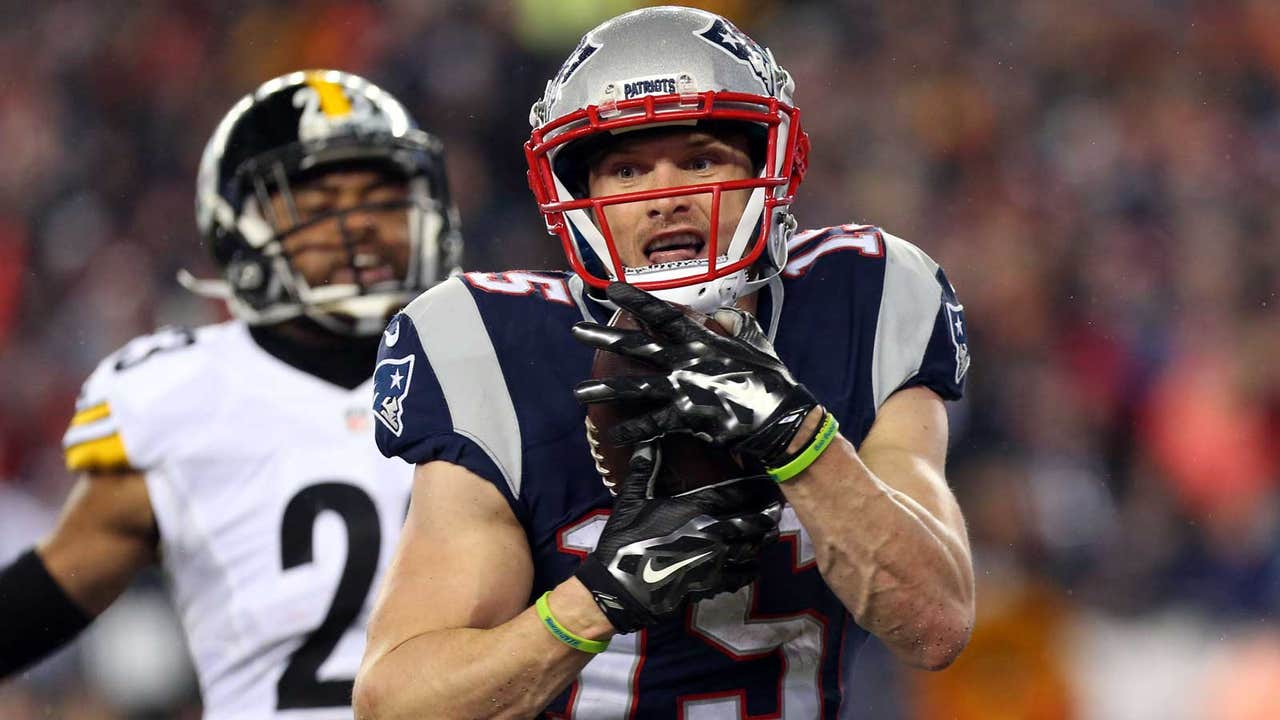 Patriots dominate Steelers, face Falcons in Super Bowl